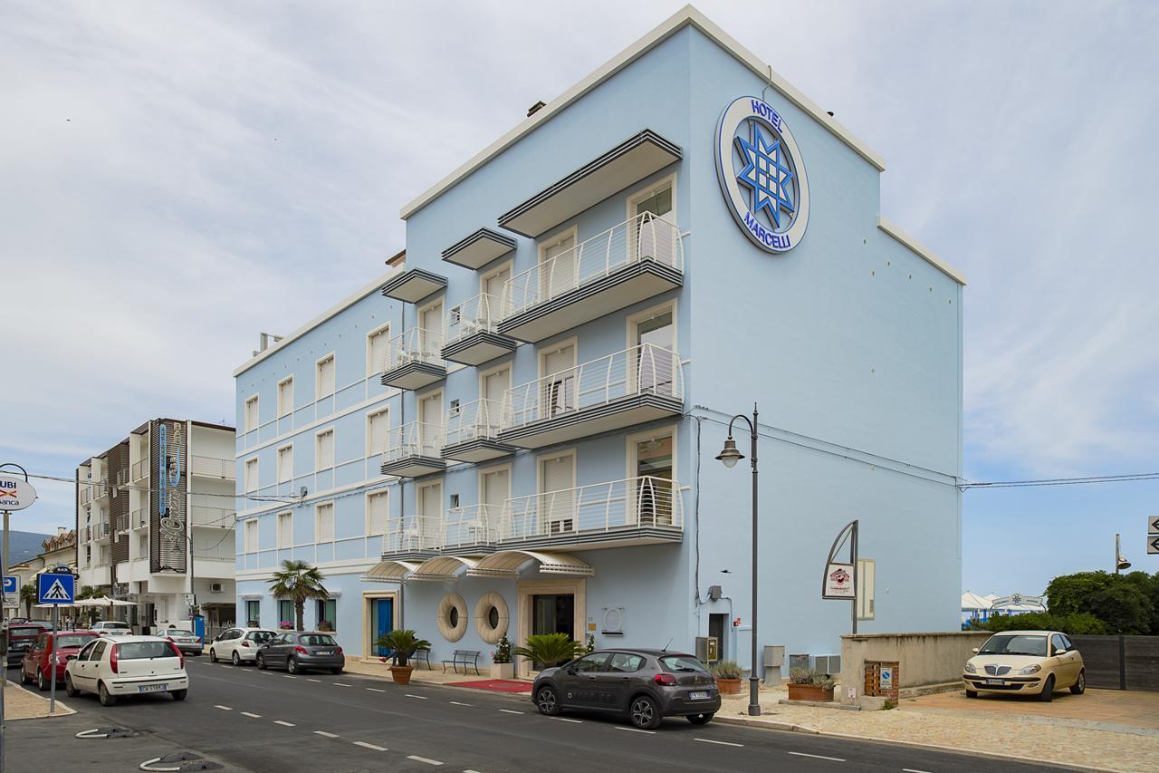 Hotel Marcelli ヌマーナ エクステリア 写真